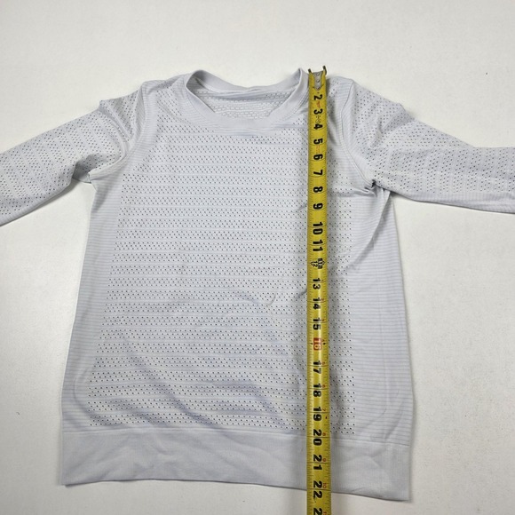 Lululemon Shirt Womens Small Gray Swiftly Tech Long Sleeve Seamless Athletic - Picture 4 of 8